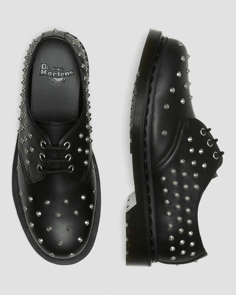 Black Men's Dr Martens 1461 Stud Wanama Leather Oxfords Shoes | CA 606TCE